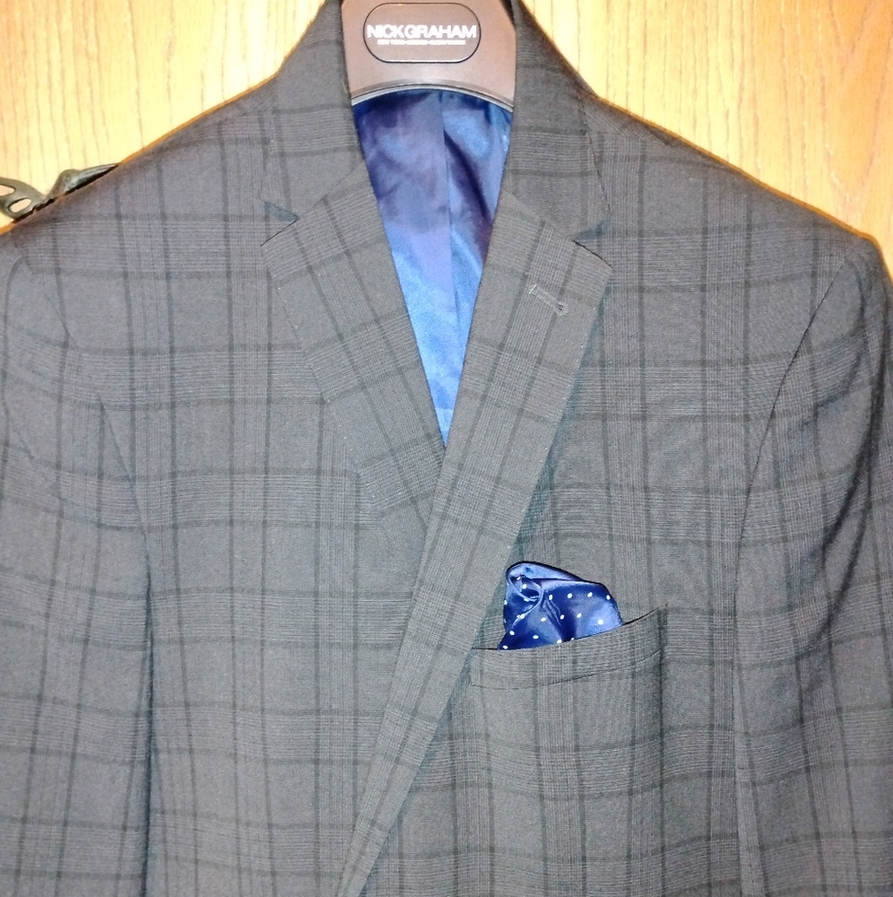 Nick Graham full suit